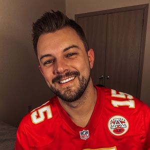 Meet your Posher, Tyler